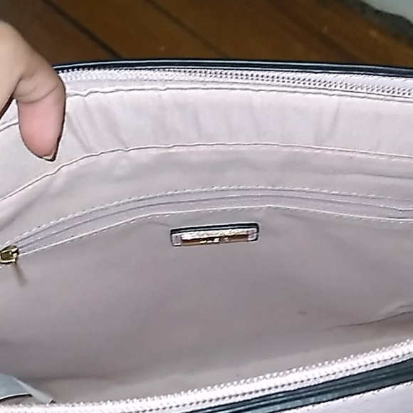 Pink aldo purse - Picture 2 of 4